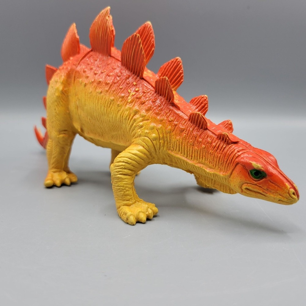 Vintage 1985 Imperial Stegosaurus Dinosaur Toy Figure Rubber Hong Kong